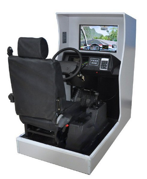 PG-800KP型 汽车驾驶模拟器 （普及型、木质外壳、22寸液晶显示器） 产品图