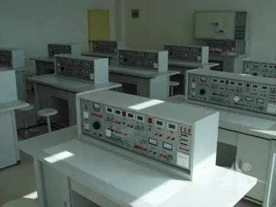 PGK-530C电工、模电、数电、电气控制(带直流电机实验)设备五合一综合实验室设备