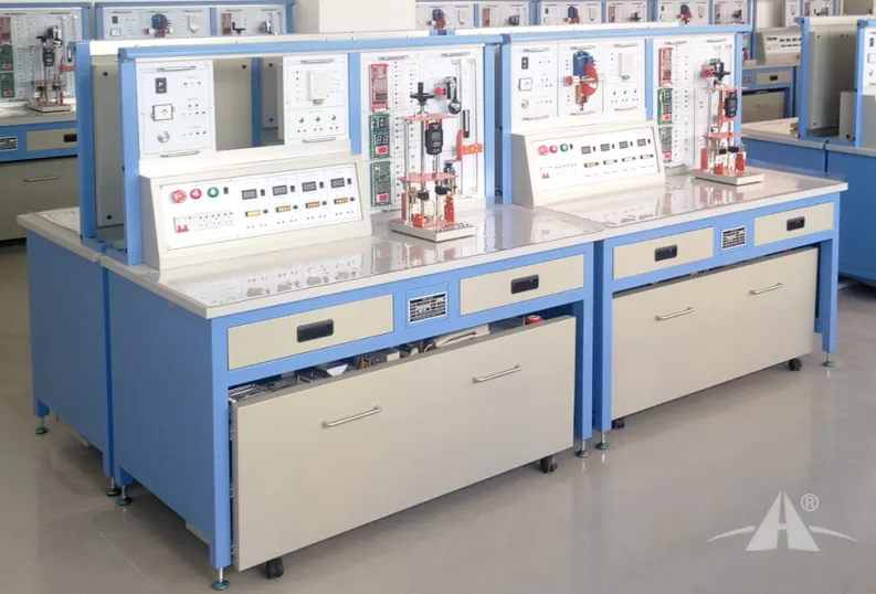 异步有齿轮曳引机解剖平台